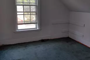 32 Franklin St, New Bedford, MA 02740 - Photo 14