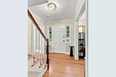 17 Longmeadow St, Longmeadow, MA 01106 - Photo 4