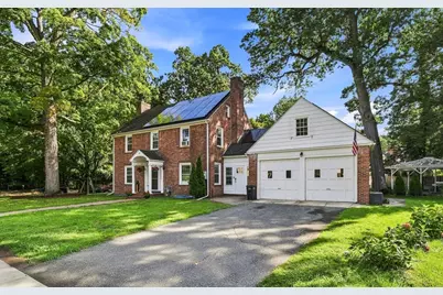 17 Longmeadow St, Longmeadow, MA 01106 - Photo 1