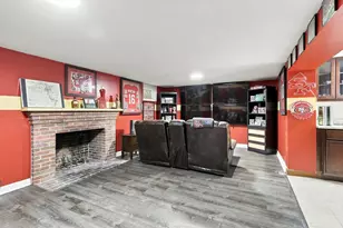 17 Longmeadow St, Longmeadow, MA 01106 - Photo 32