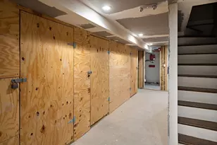 6 Chestnut Ave, Boston, MA 02130 - Photo 18