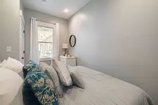 6 Chestnut Ave, Boston, MA 02130 - Photo 16
