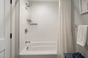 6 Chestnut Ave, Boston, MA 02130 - Photo 12