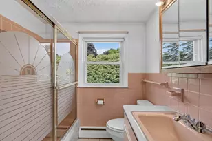 17 Chapel St, Gardner, MA 01440 - Photo 24