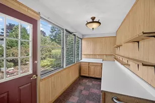 17 Chapel St, Gardner, MA 01440 - Photo 16