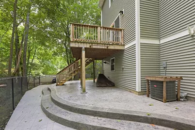 90 Greene St, Hopedale, MA 01747 - Photo 30