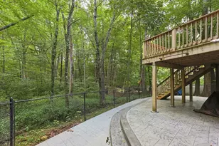 90 Greene St, Hopedale, MA 01747 - Photo 32