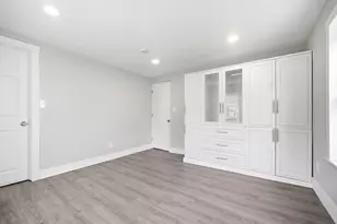 21 Chestnut St, Woburn, MA 01801 - Photo 30