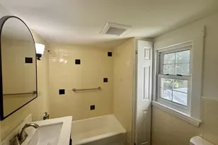 38 Crescent Rd, Weymouth, MA 02191 - Photo 16