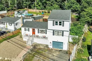 15 Beechwood Ave, Lakeville, MA 02347 - Photo 32