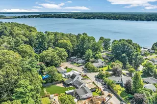 15 Beechwood Ave, Lakeville, MA 02347 - Photo 8