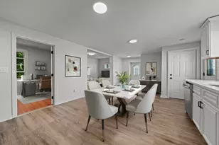 28 Warren St, Peabody, MA 01960 - Photo 6