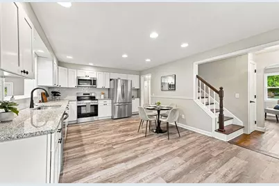 3 Maplelawn Dr, Monson, MA 01057 - Photo 4