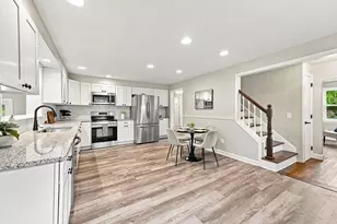 3 Maple Lawn Dr, Monson, MA 01057 - Photo 4