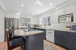 223 Beverly Rd, Worcester, MA 01605 - Photo 18