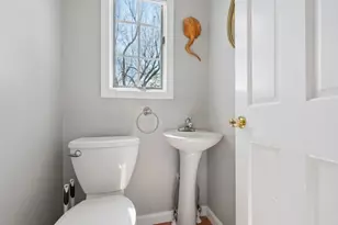 223 Beverly Rd, Worcester, MA 01605 - Photo 24