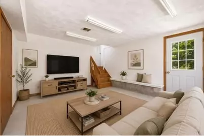 52 Elliott St., Melrose, MA 02176 - Photo 20