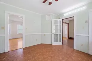 52 Elliott St, Melrose, MA 02176 - Photo 10