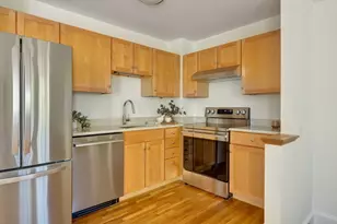 411 Norfolk St, Somerville, MA 02143 - Photo 4