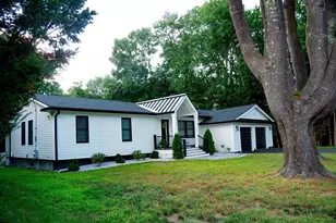 74 Westfield Dr, Holliston, MA 01746 - Photo 2