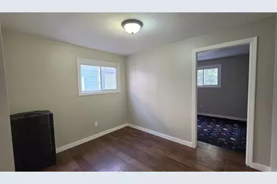 1028 N Shore Rd #1, Revere, MA 02151 - Photo 8