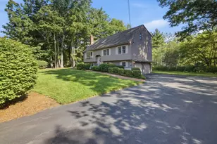 99 Overlook Dr, Raynham, MA 02767 - Photo 2