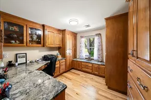 131 Pine Grove Ave, Bellingham, MA 02019 - Photo 20