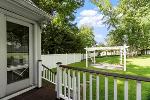 214 Brigham Hill Rd, Grafton, MA 01536 - Photo 4