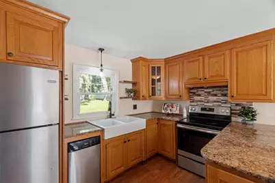 214 Brigham Hill Rd, Grafton, MA 01536 - Photo 2