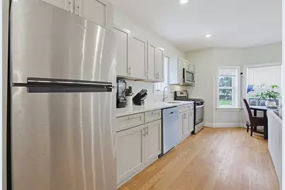 31 Saint Casimir Ave, Brockton, MA 02302 - Photo 8