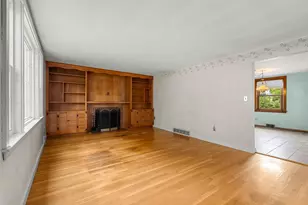 18 Iverson Rd, Beverly, MA 01915 - Photo 4