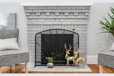 21 Evelyn Pl, Quincy, MA 02171 - Photo 12
