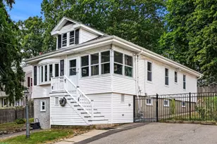 21 Evelyn Pl, Quincy, MA 02171 - Photo 2