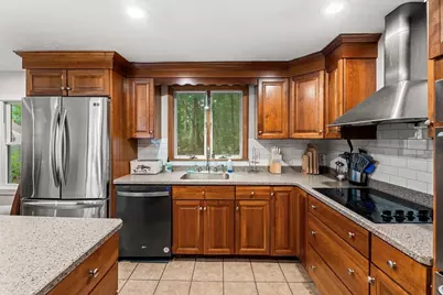 10 Albert, Billerica, MA 01821 - Photo 6
