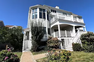 170 Cliff Ave, Winthrop, MA 02152 - Photo 1