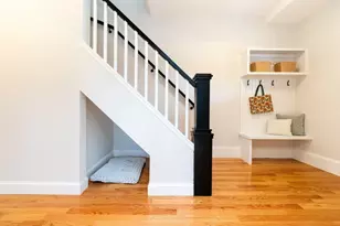 22 Bellevue St, Boston, MA 02132 - Photo 16