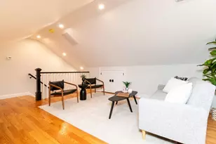 22 Bellevue St, Boston, MA 02132 - Photo 28