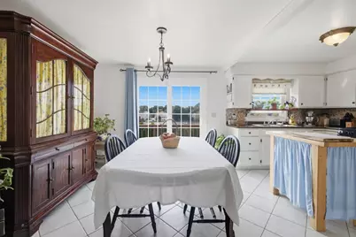 680 N Underwood St, Fall River, MA 02720 - Photo 10