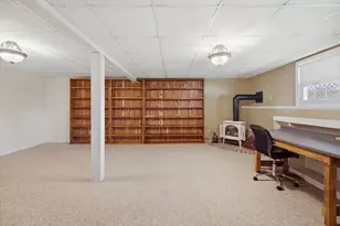 680 N Underwood St, Fall River, MA 02720 - Photo 28