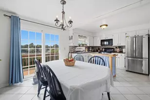 680 N Underwood St, Fall River, MA 02720 - Photo 12