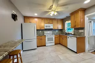 18 Cedar Oak Ln, Hampden, MA 01036 - Photo 8