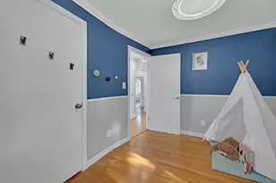 187 Campbell Dr, Lowell, MA 01851 - Photo 8