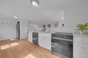 1 Summer Village Rd, Westford, MA 01886 - Photo 4