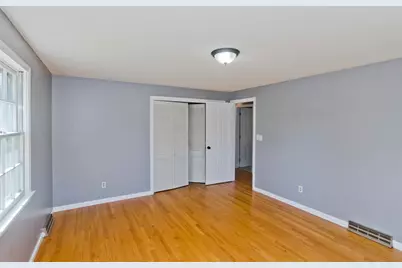 50 Crystal Brook Dr, Springfield, MA 01118 - Photo 24