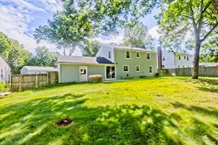 50 Crystal Brk Dr, Springfield, MA 01118 - Photo 30