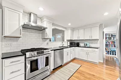 25 Mohawk Path, Bellingham, MA 02019 - Photo 14