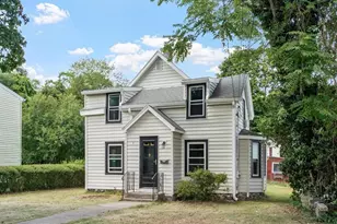 9 Lill Ave, Newton, MA 02465 - Photo 2