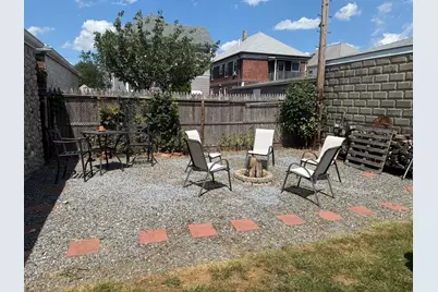 273 Wood Street, New Bedford, MA 02745 - Photo 4