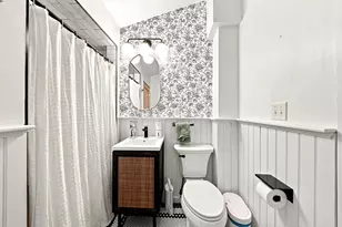 8 Charles St, Stoneham, MA 02180 - Photo 16