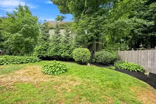8 Charles St, Stoneham, MA 02180 - Photo 32